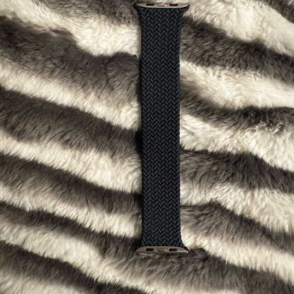 Apple Black Smartwatch Case with Woven Design